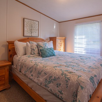 Stay In Ohiopyle - The Karly #3 - Bedroom